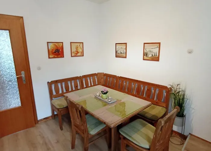 Ferienwohnung-am-kirchplatz *